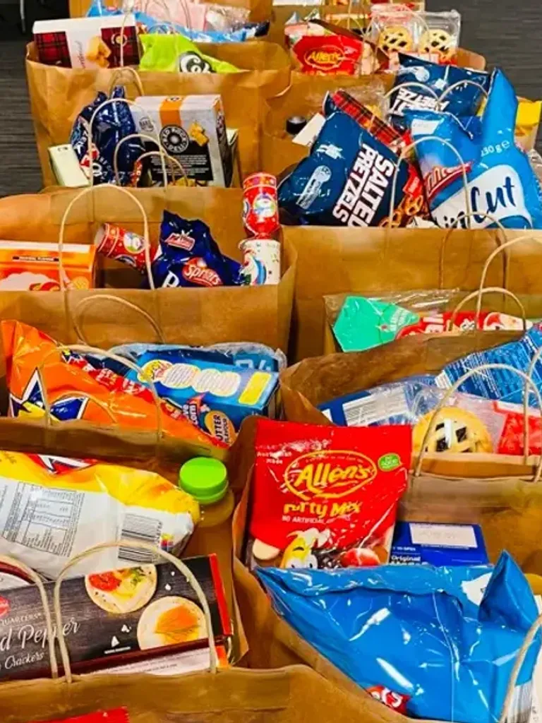 Christmas Hampers mission